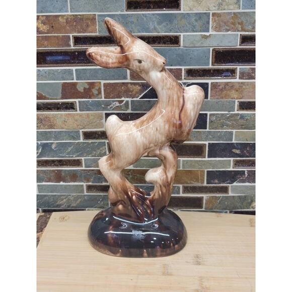 Vintage Deer Figurine, Leaping Doe, Mid Century Modern or Art Deco Brown - Picture 6 of 7